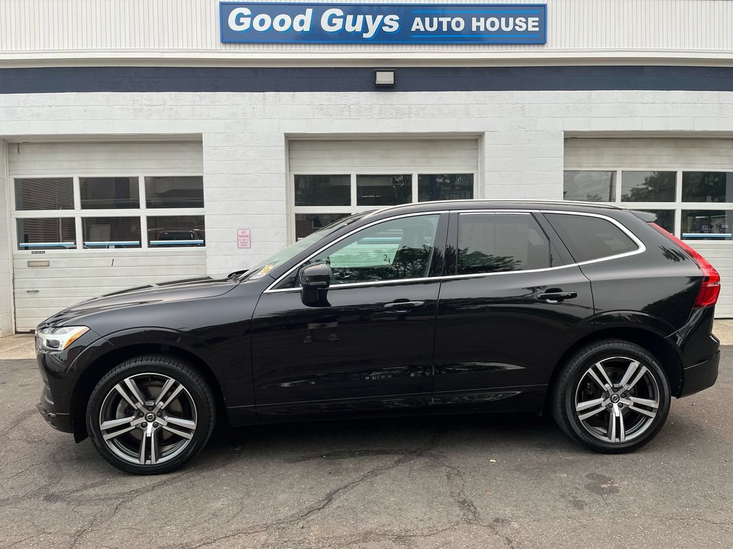 Used 2020 Volvo XC60 T6 Momentum w/ Protection Package Premier