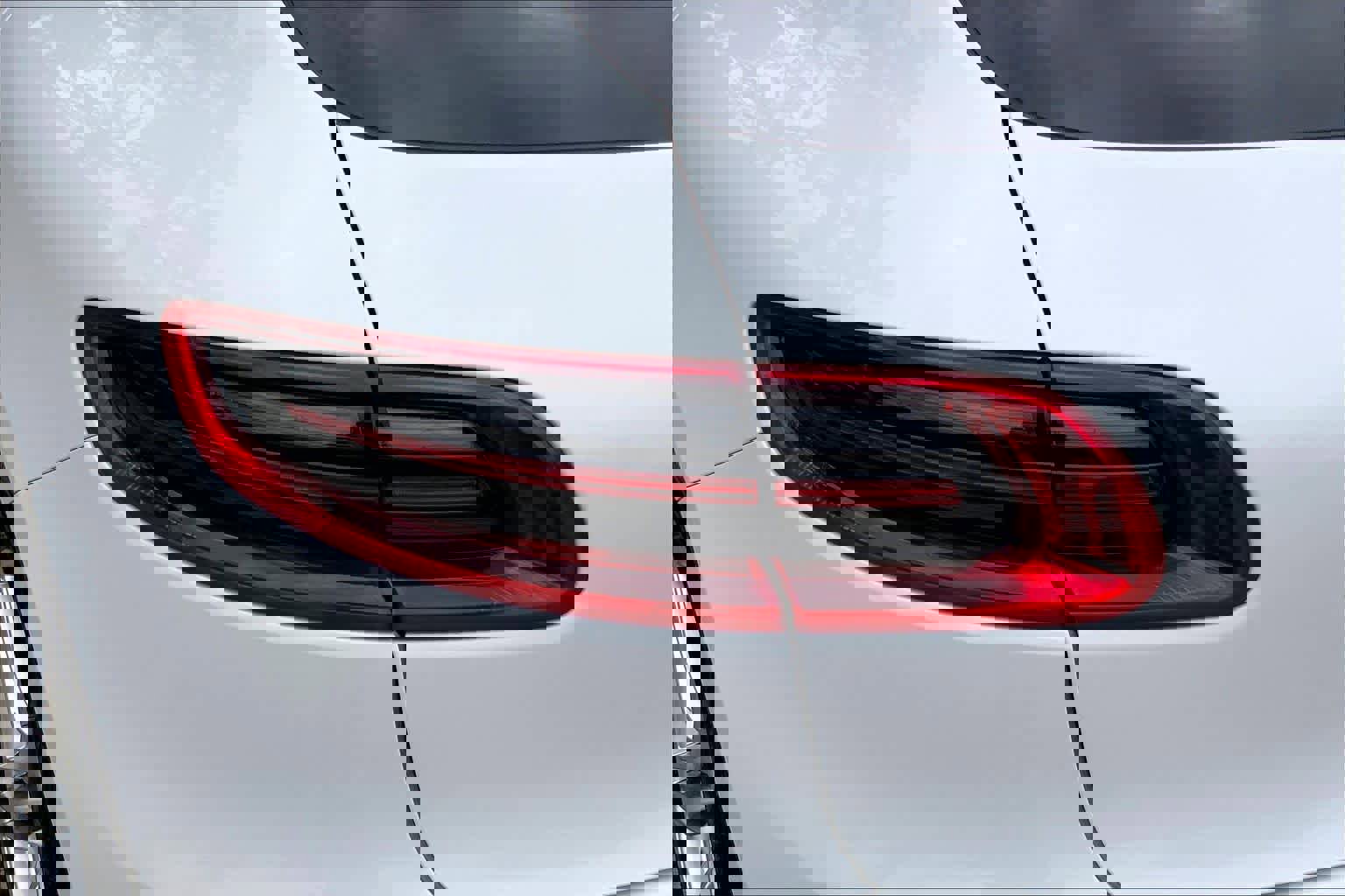 Used 2018 Porsche Macan AWD/4WD image 27