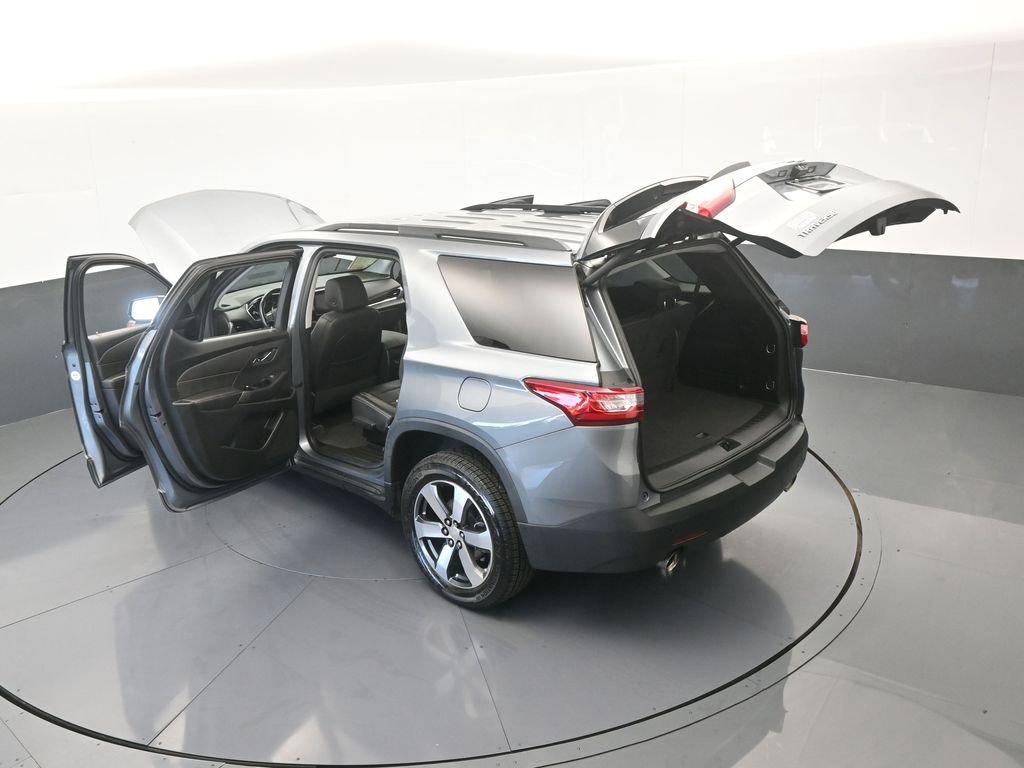 Used 2020 Chevrolet Traverse LT w/ LT Premium Package image 81