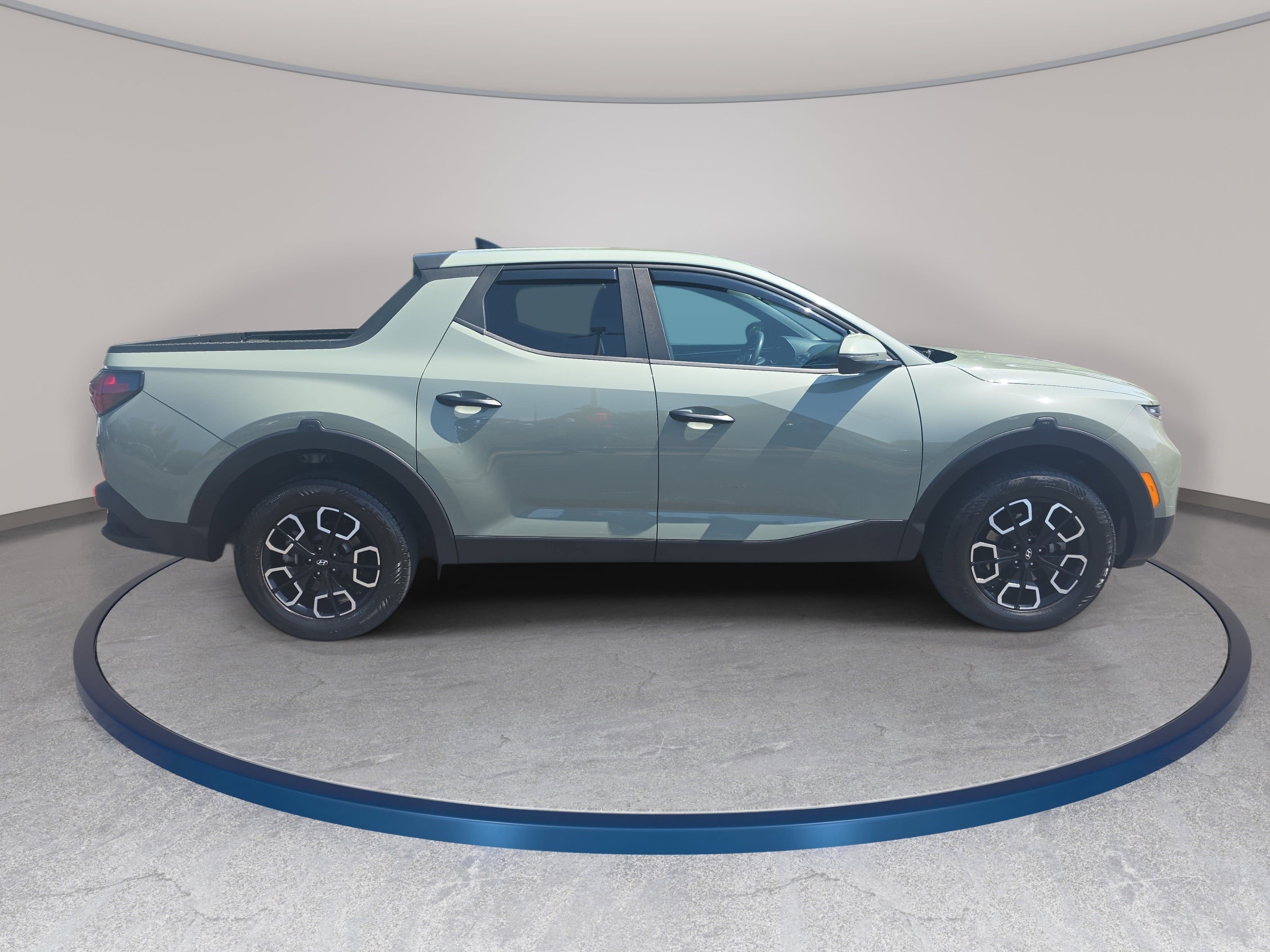 Used 2022 Hyundai Santa Cruz SEL w/ Cargo Package AWD/4WD image 4