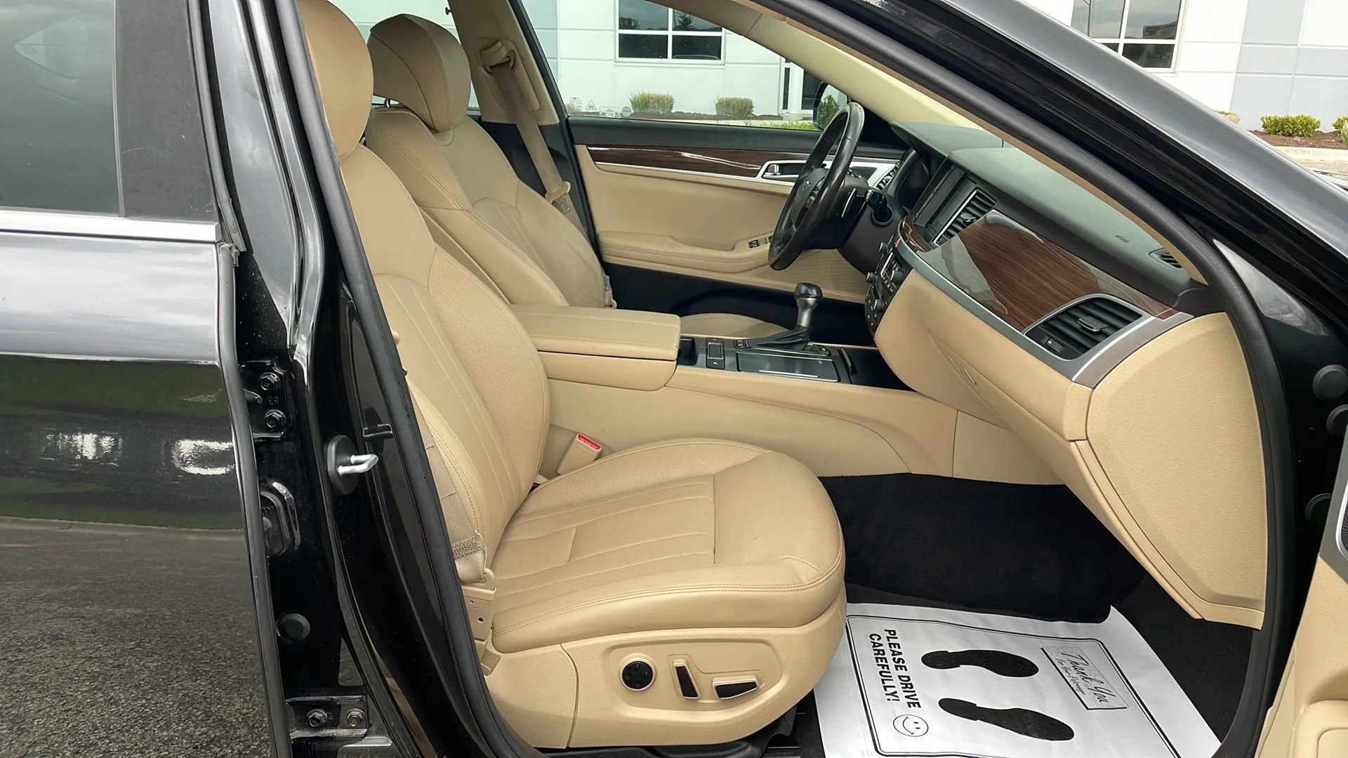 Used 2018 Genesis G80 3.8 RWD image 19