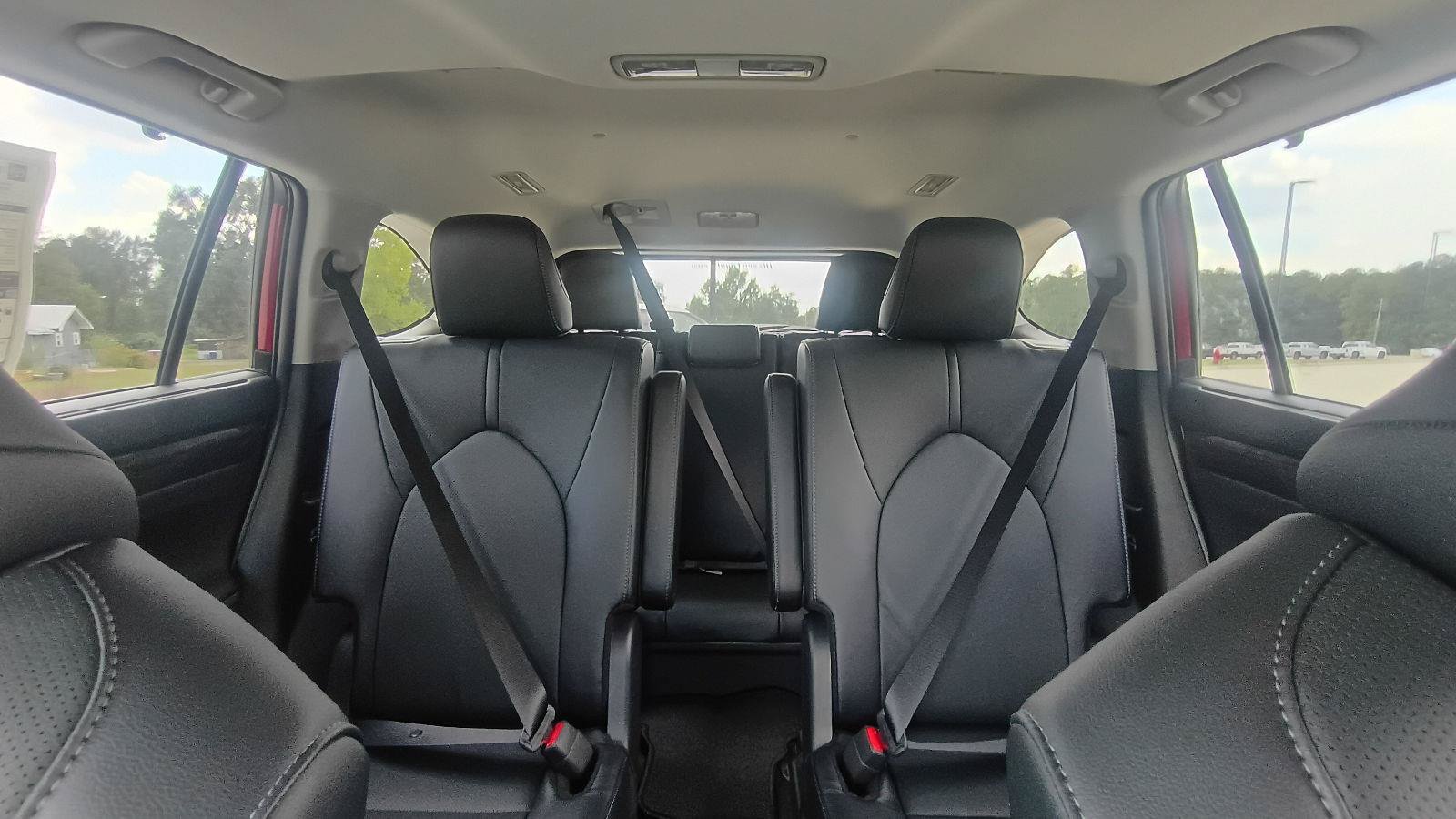 New 2026 Toyota Highlander Limited AWD/4WD image 14