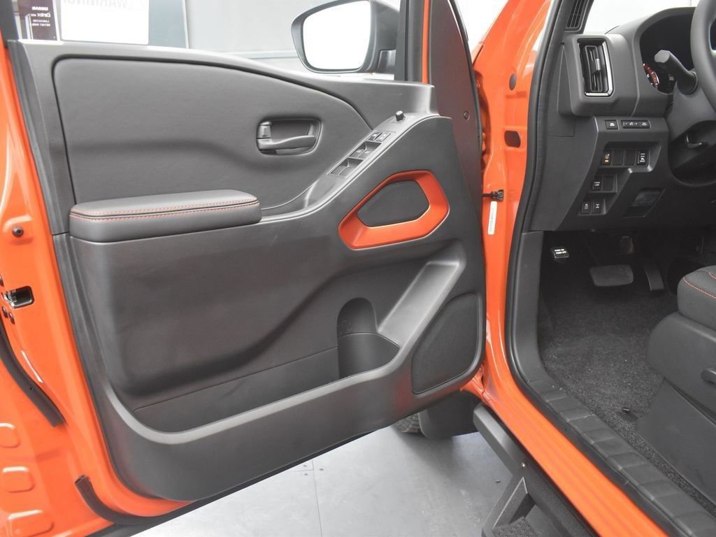 New 2026 Nissan Frontier PRO-4X w/ Pro-4x Convenience Package image 28