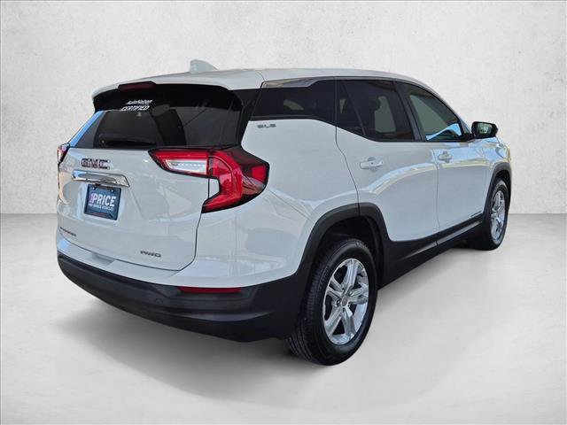 Used 2024 GMC Terrain SLE AWD/4WD image 5