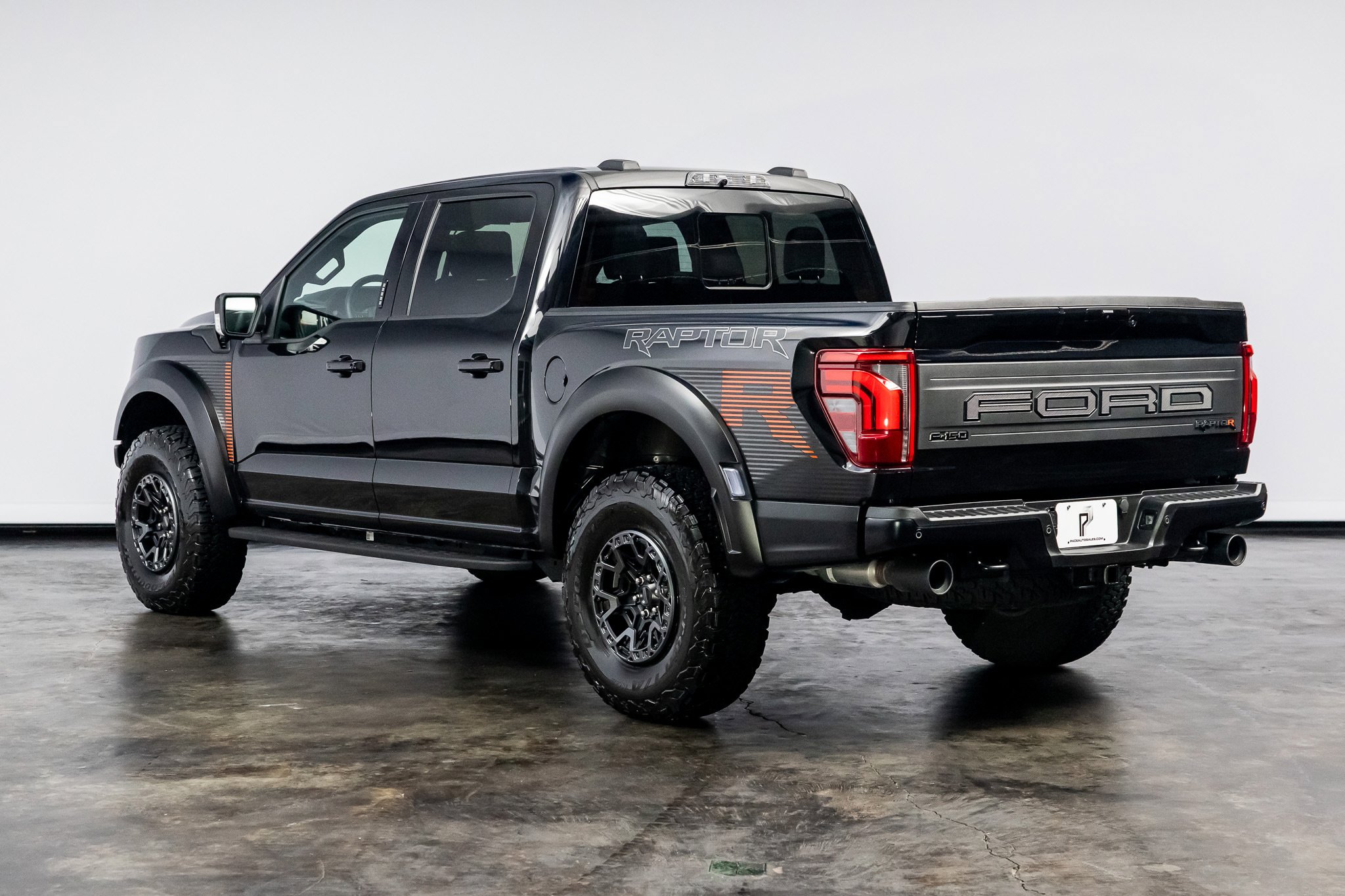 Used 2024 Ford F150 Raptor w/ Equipment Group 803A Raptor R AWD/4WD image 19