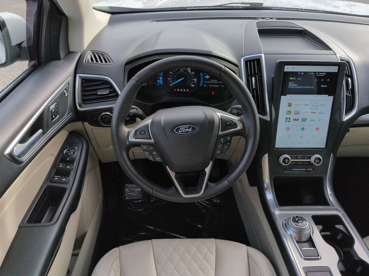 Used 2023 Ford Edge Titanium AWD/4WD image 15