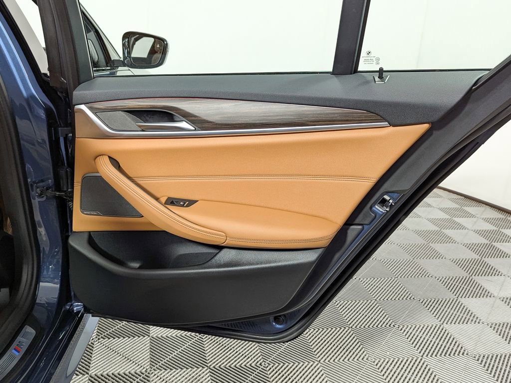 Certified 2023 BMW 530i xDrive w/ M Sport Package image 44