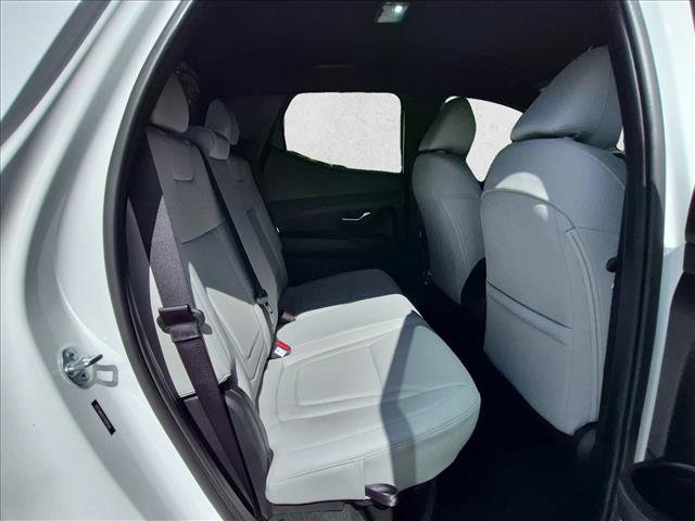 Certified 2026 Hyundai Santa Cruz SEL FWD image 22