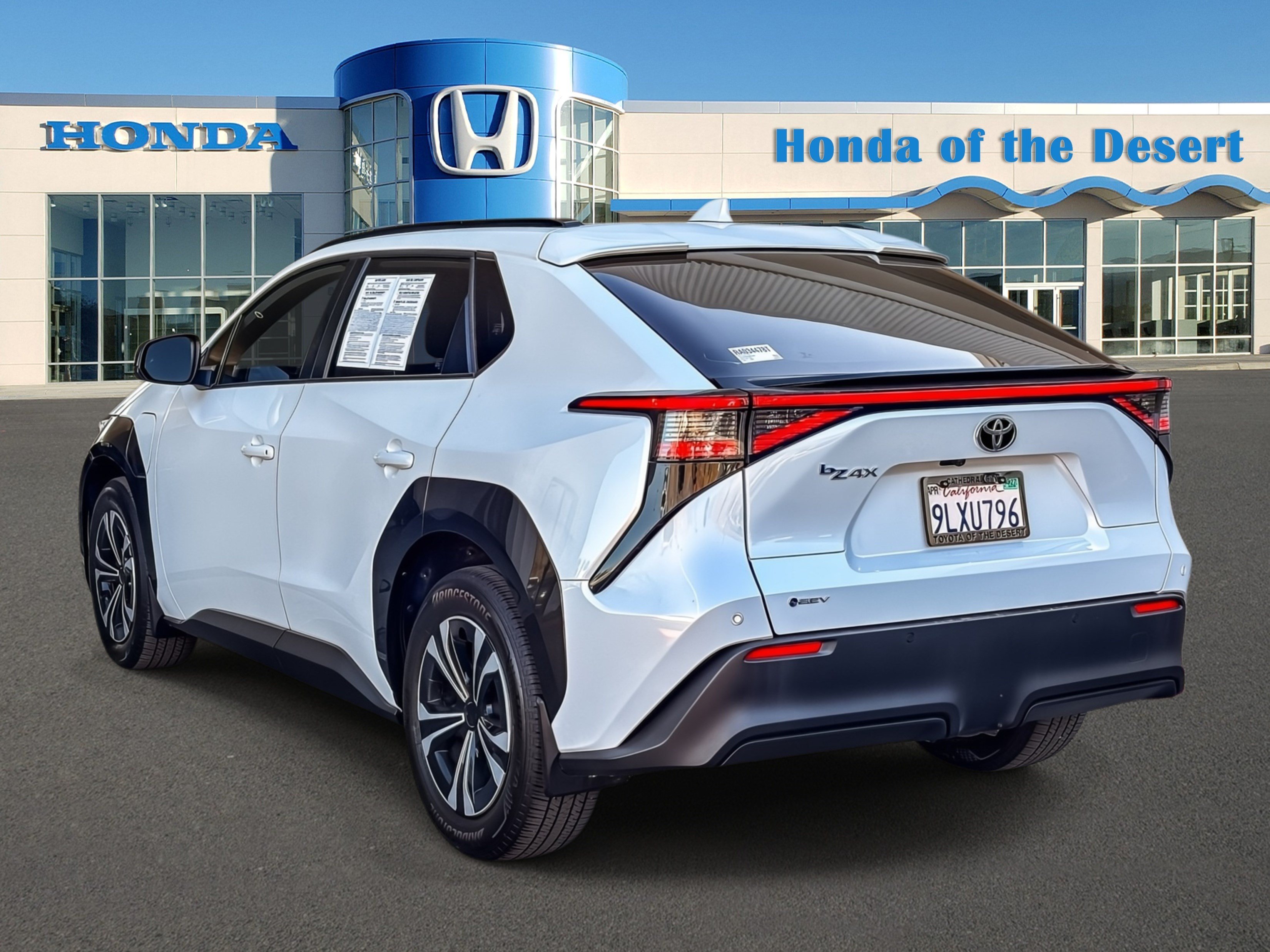 Used 2024 Toyota bZ4X FWD w/ Weather Package image 5