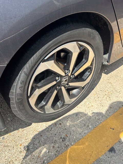 Used 2017 Honda Accord EX-L image 16