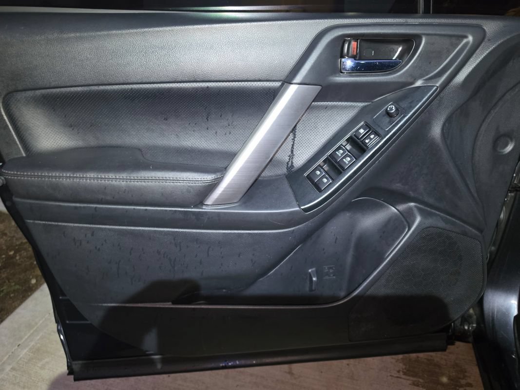 Used 2018 Subaru Forester 2.5i Premium w/ Popular Package #3A AWD/4WD image 9