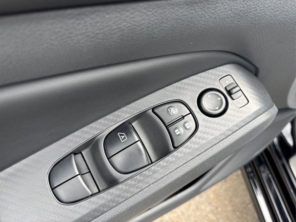 Used 2025 Nissan Altima 2.5 SV w/ SV Special Edition Package image 33