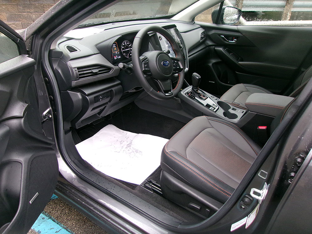 Used 2024 Subaru Crosstrek 2.5i Limited w/ Crosstrek Mirror Package AWD/4WD image 15