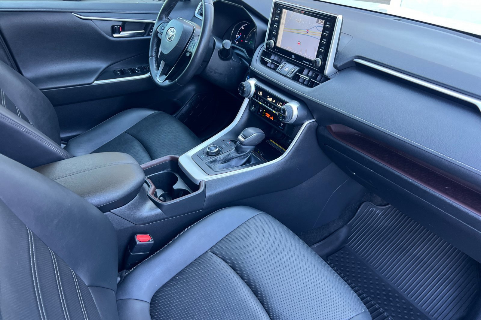 Certified 2021 Toyota RAV4 Limited image 13