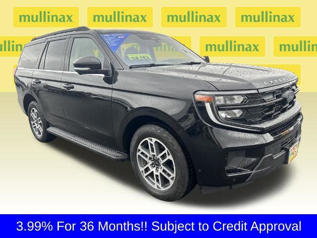 Certified 2025 Ford Expedition Active image 1