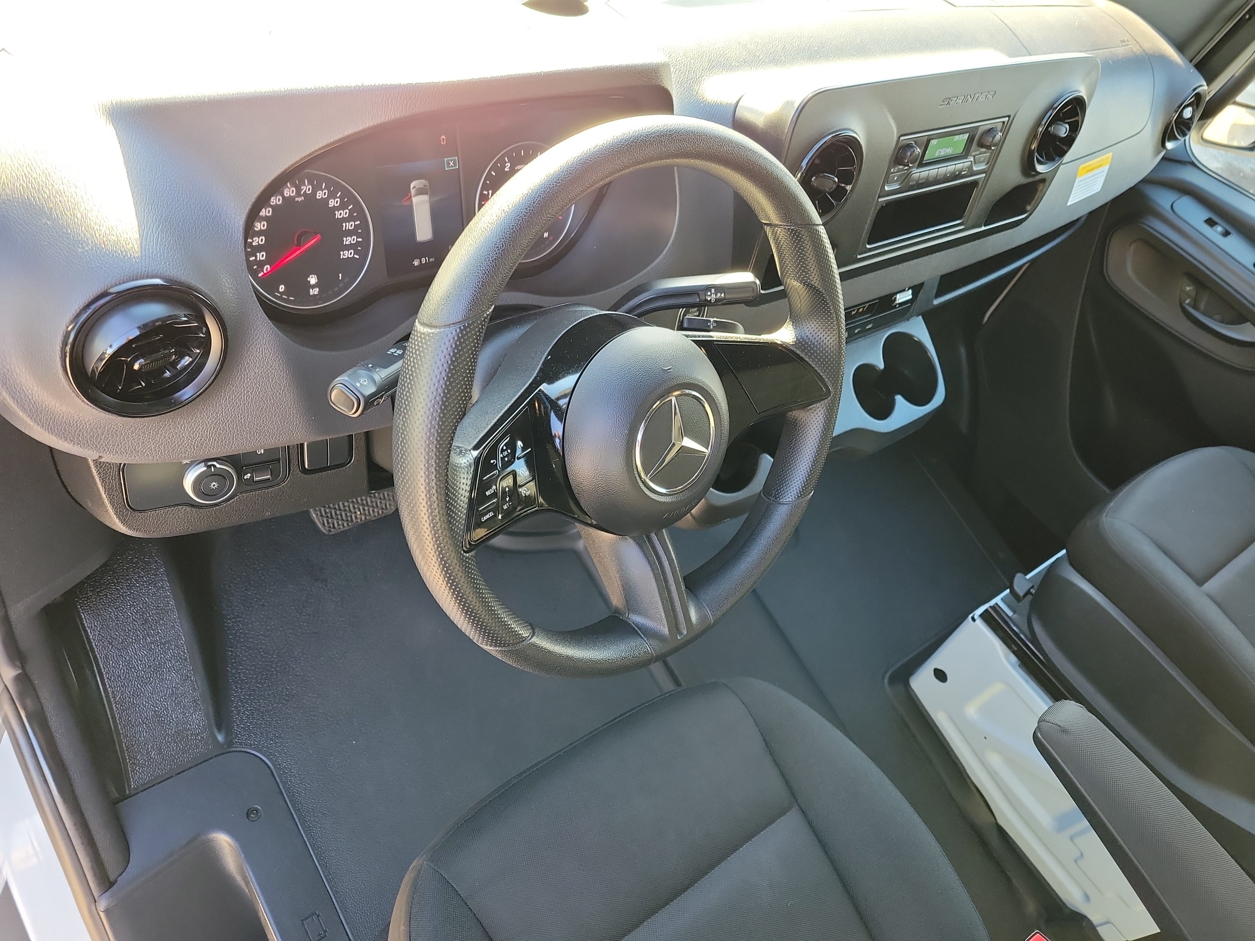 Used 2025 Mercedes-Benz Sprinter 2500 image 20