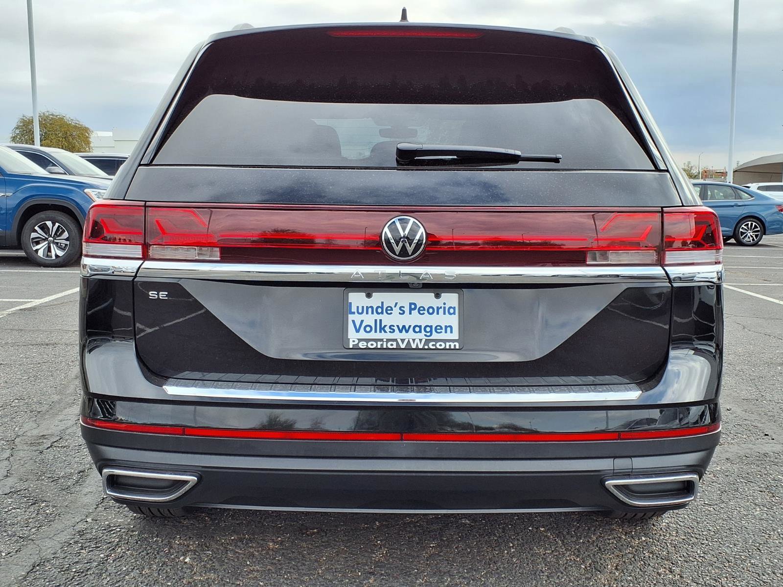 New 2026 Volkswagen Atlas SE image 6