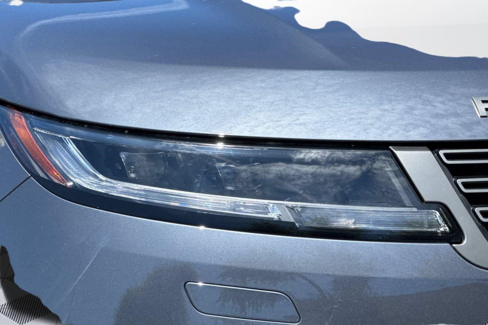 New 2026 Land Rover Range Rover Sport SE AWD/4WD image 11