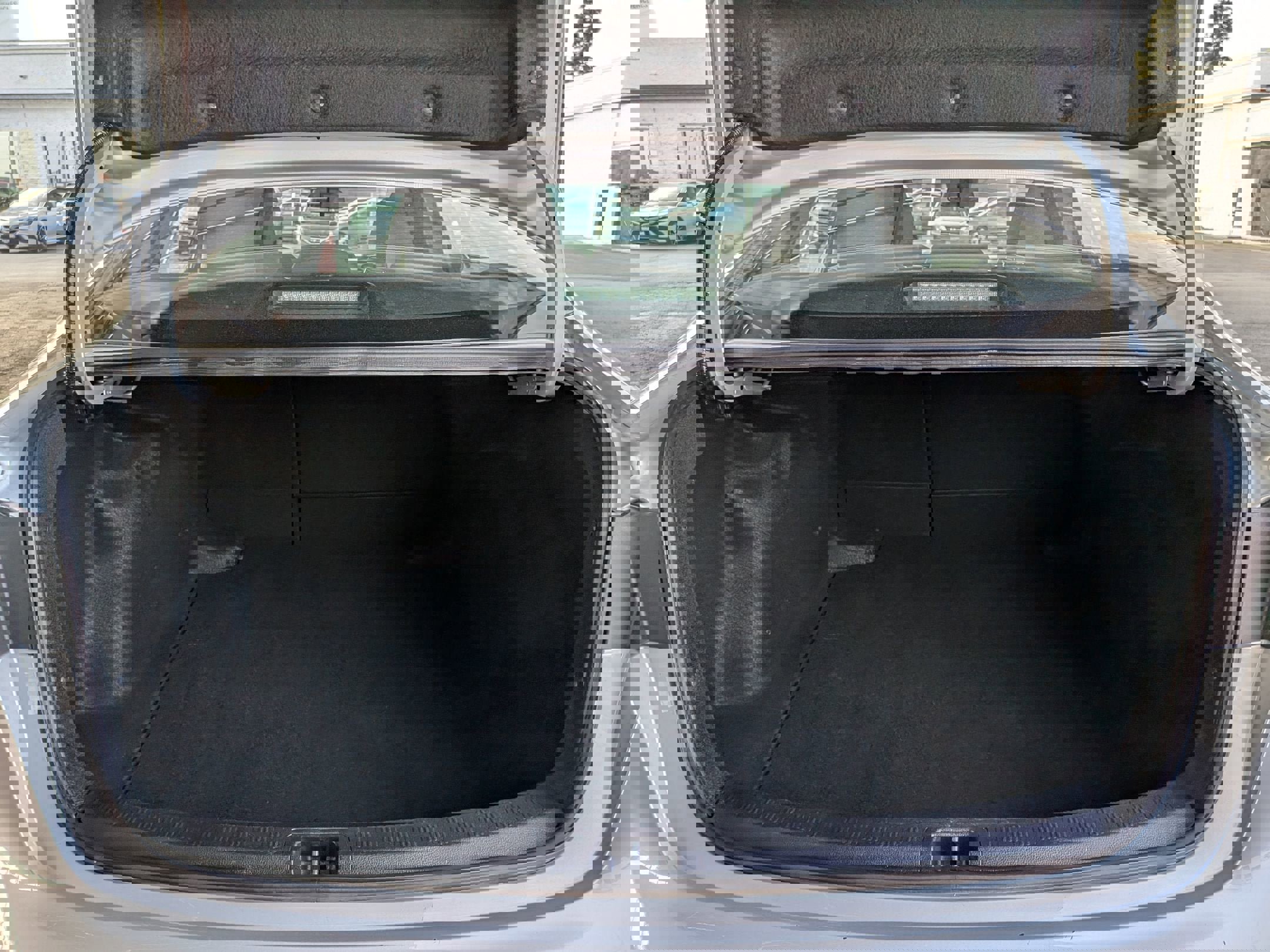 Used 2024 Toyota Corolla LE image 29