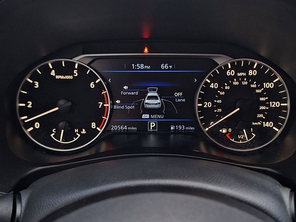 Used 2024 Nissan Altima 2.5 SR w/ SR Premium Package image 18