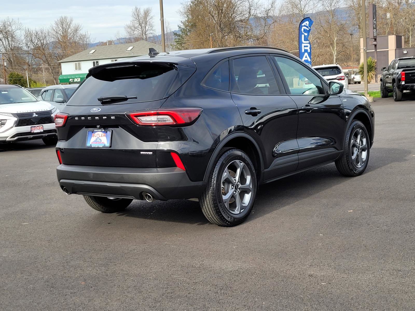 Used 2025 Ford Escape ST-Line AWD/4WD image 5