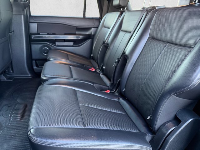 Used 2018 Ford Expedition Max XL AWD/4WD image 18