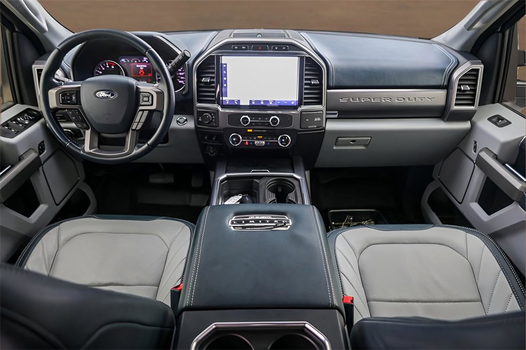 Used 2022 Ford F350 Limited image 22