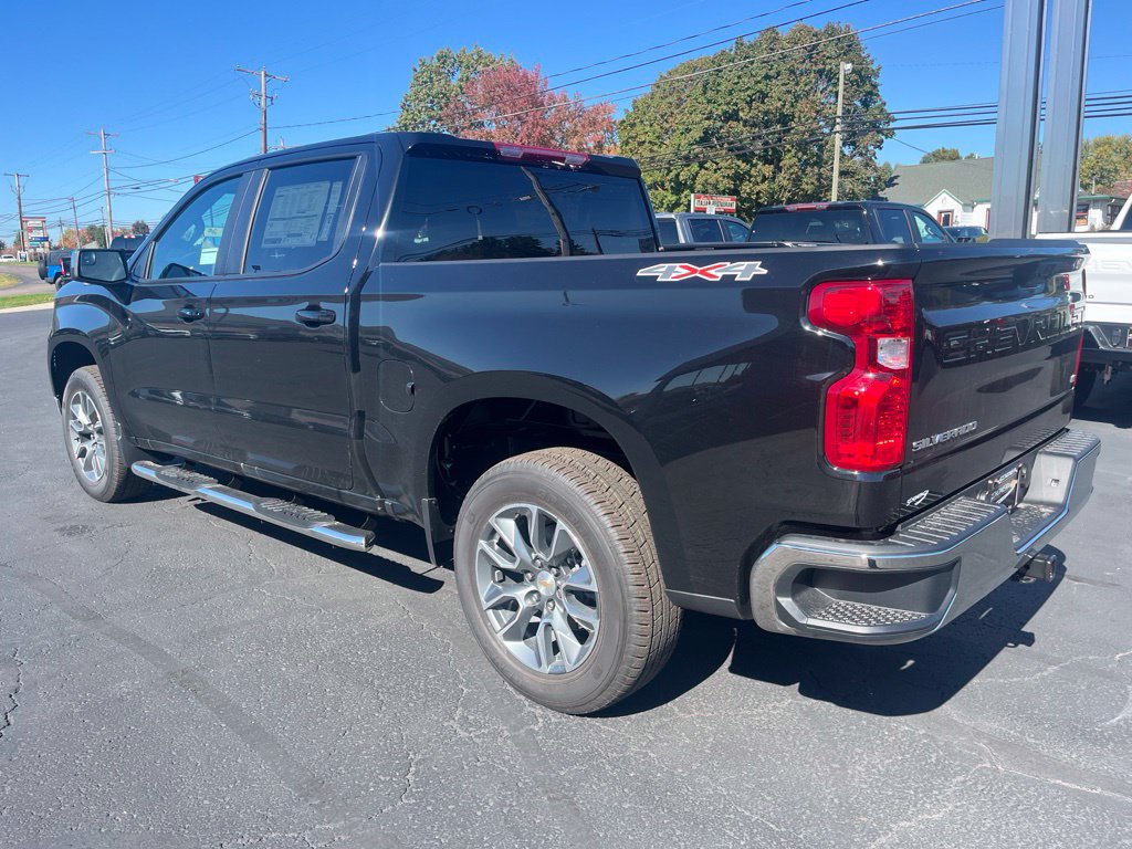 New 2026 Chevrolet Silverado 1500 LT AWD/4WD image 3