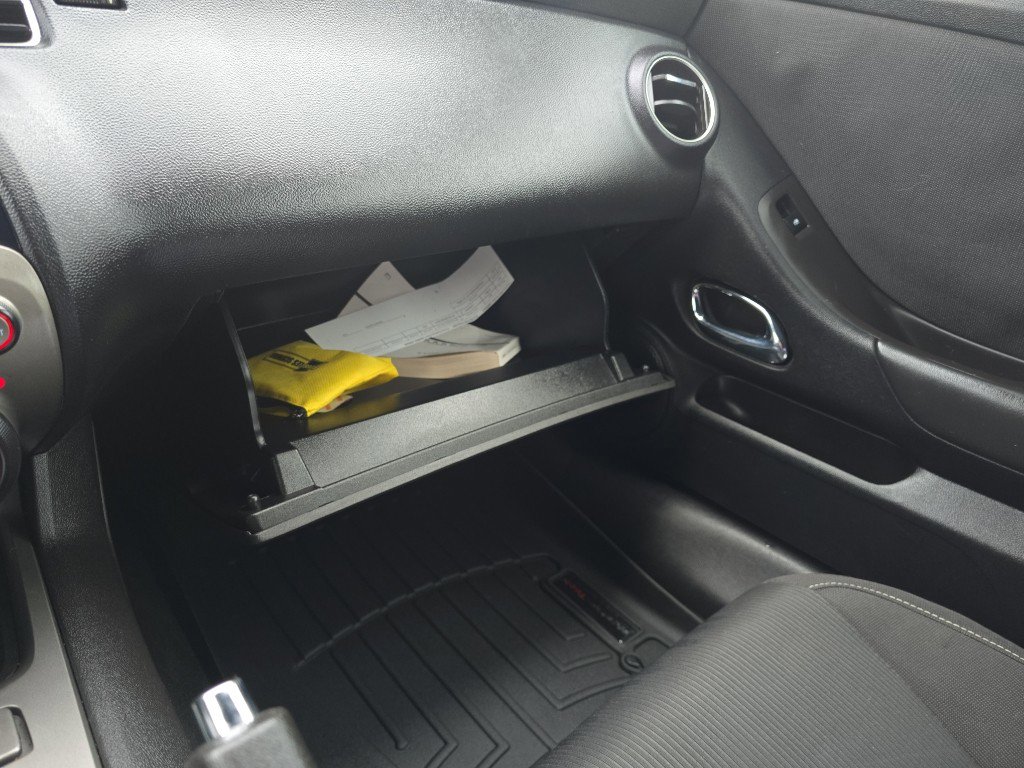 Used 2011 Chevrolet Camaro LT image 24