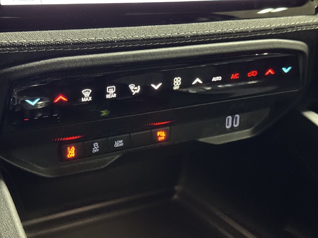 New 2026 Jeep Cherokee Laredo AWD/4WD image 16