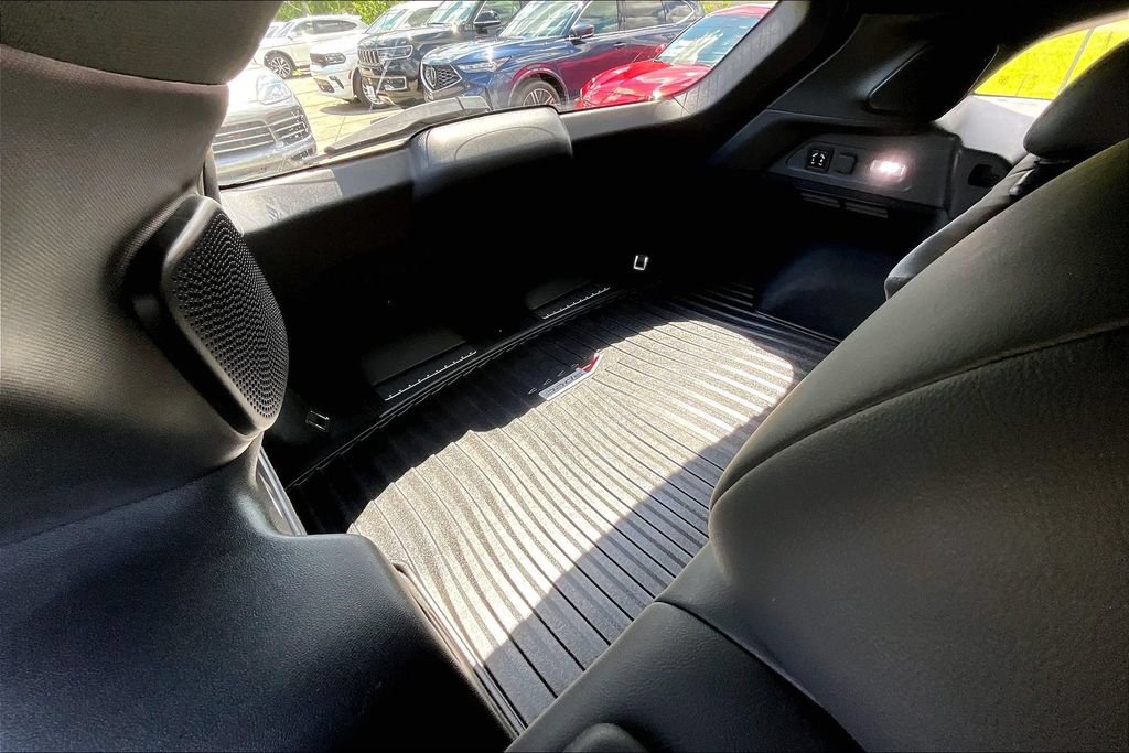 Used 2024 Acura ZDX A-Spec RWD image 39
