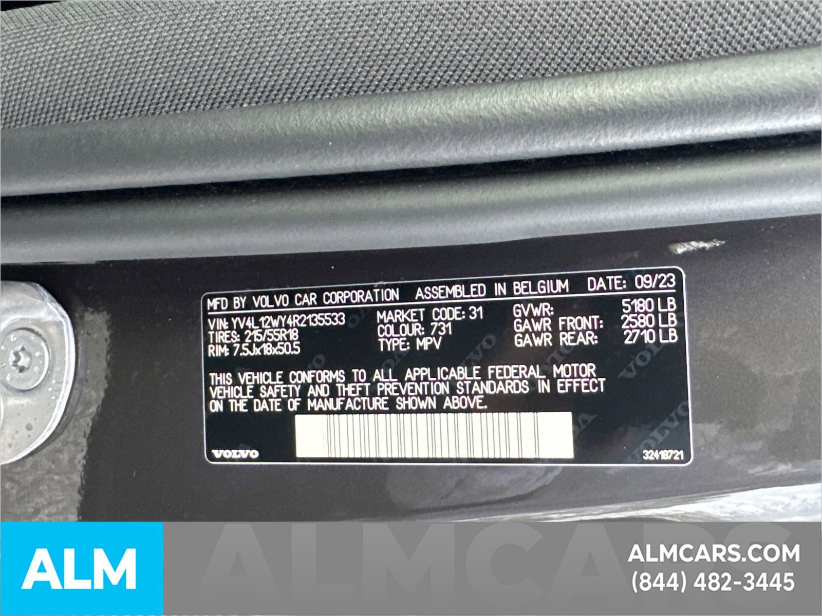 Used 2024 Volvo V60 B5 Cross Country Plus image 35