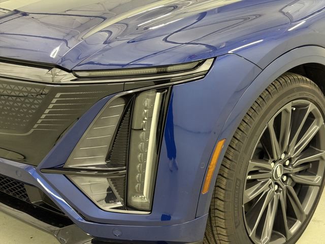 New 2026 Cadillac Lyriq V w/ LPO, Floor Liner Package image 16