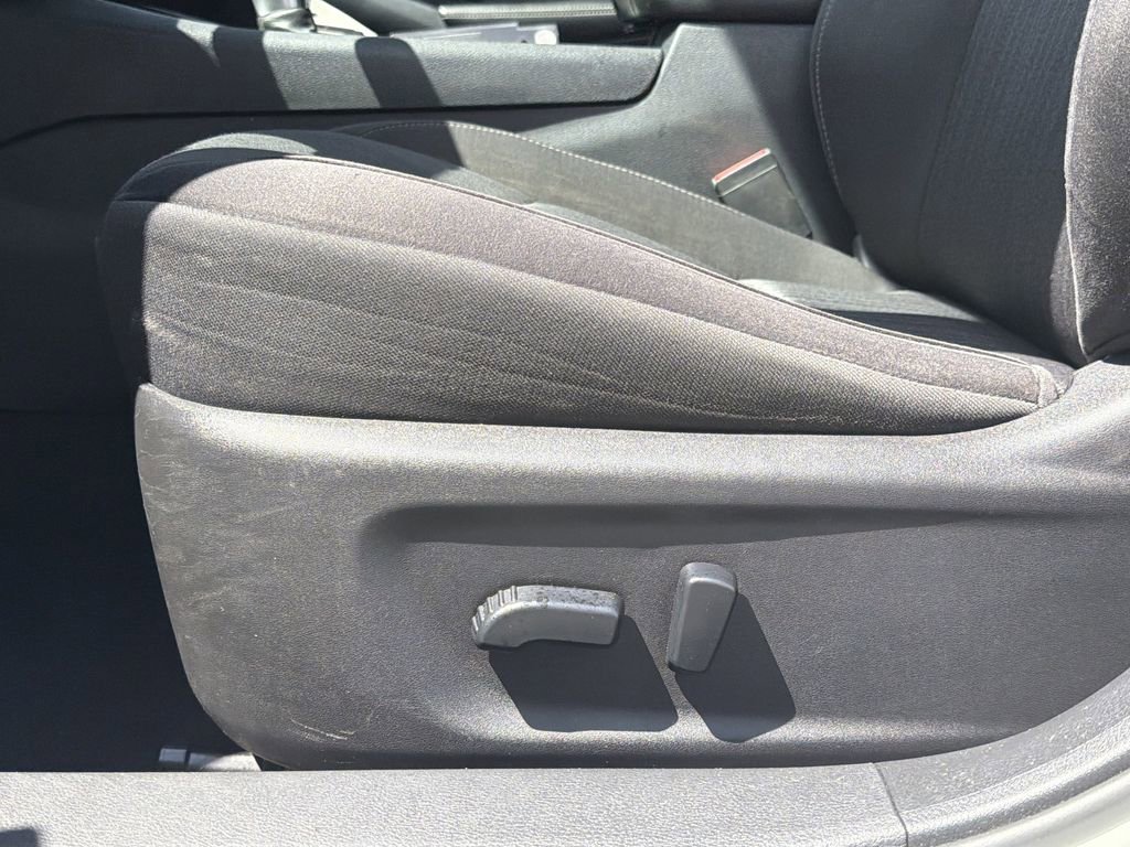 Used 2021 Nissan Altima 2.5 SV FWD image 21