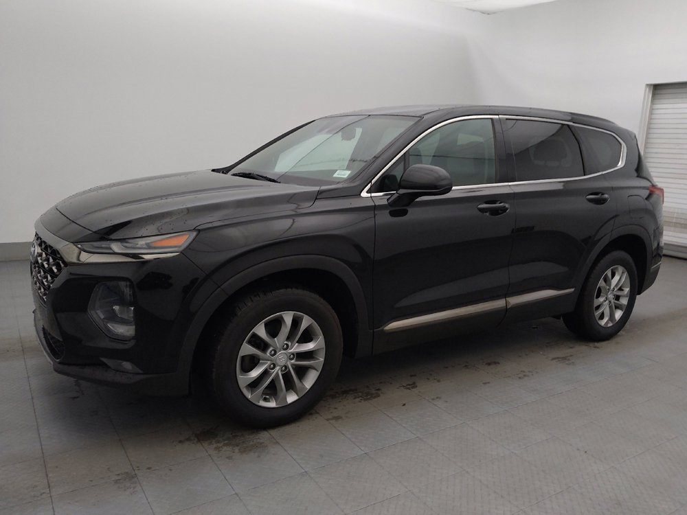 Used 2019 Hyundai Santa Fe SEL image 2