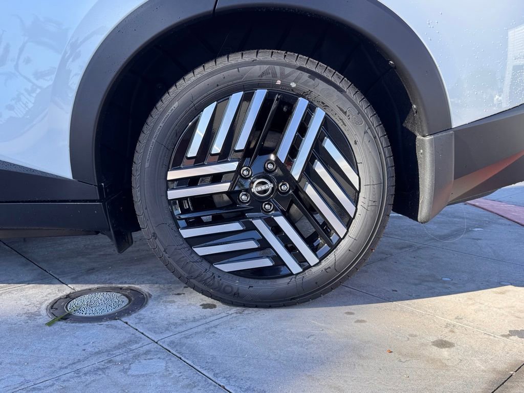 New 2026 Nissan Leaf SV+ image 9