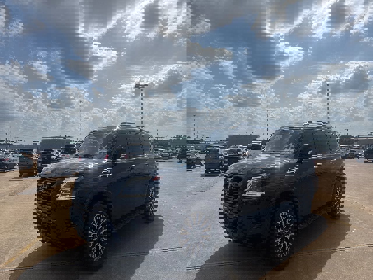 Used 2022 Nissan Armada SL w/ Midnight Edition Package image 8