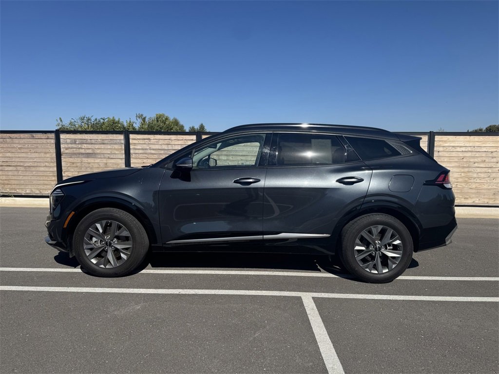 Used 2024 Kia Sportage SX image 2