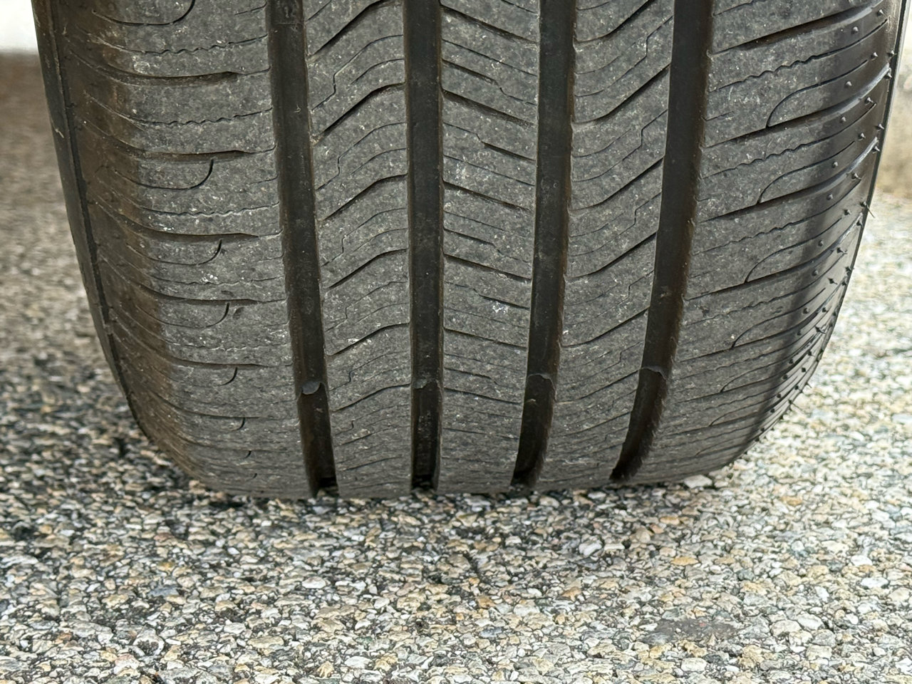 Used 2015 INFINITI Q40 AWD w/ Moonroof Package image 31