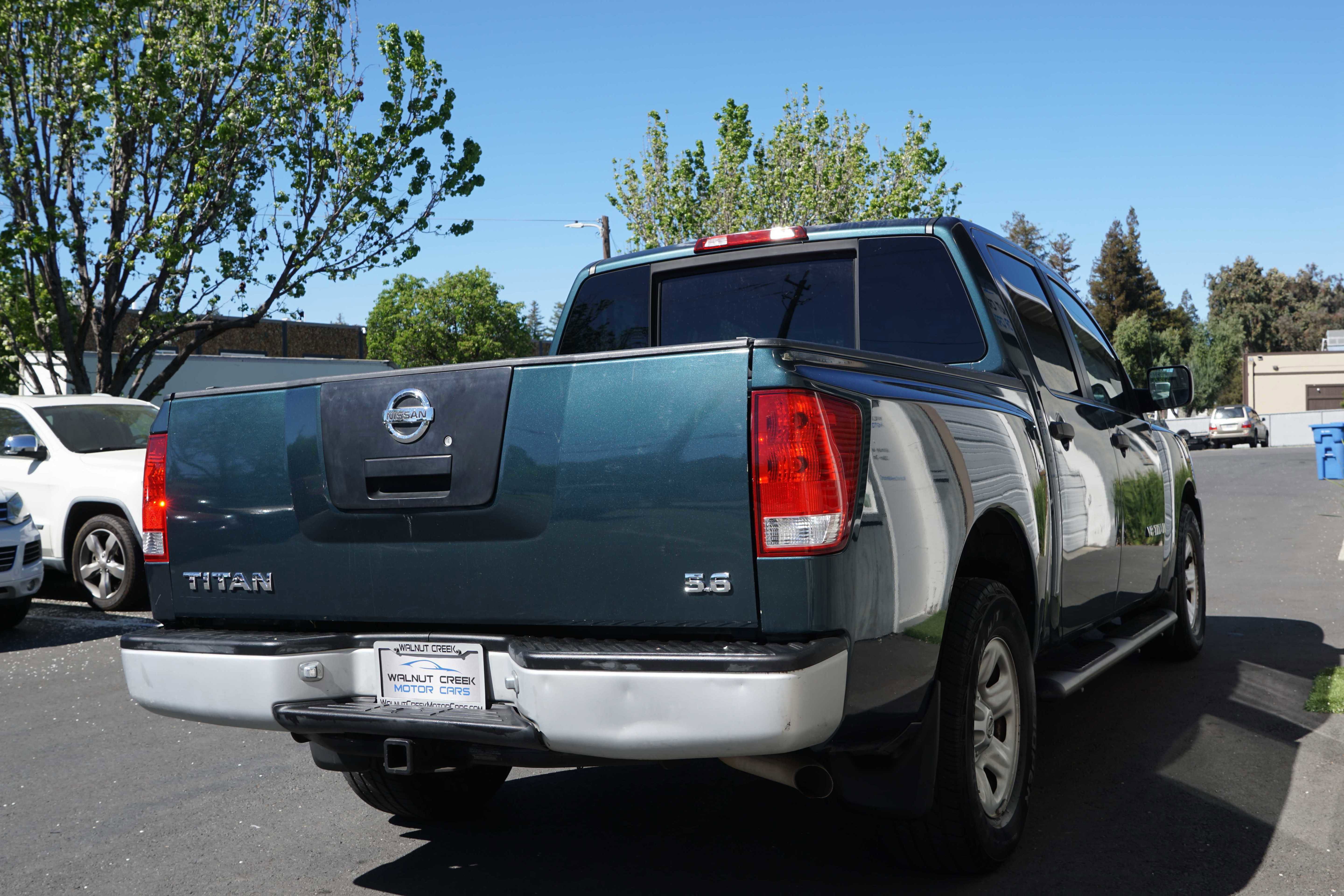 Used 2005 Nissan Titan XE image 11