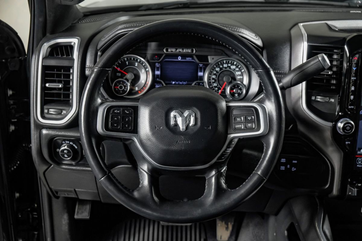 Used 2020 RAM 2500 Laramie w/ Night Edition image 17