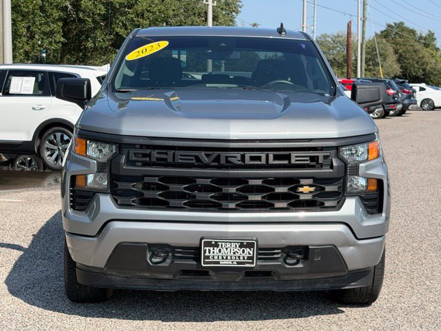 Used 2023 Chevrolet Silverado 1500 Custom AWD/4WD image 2