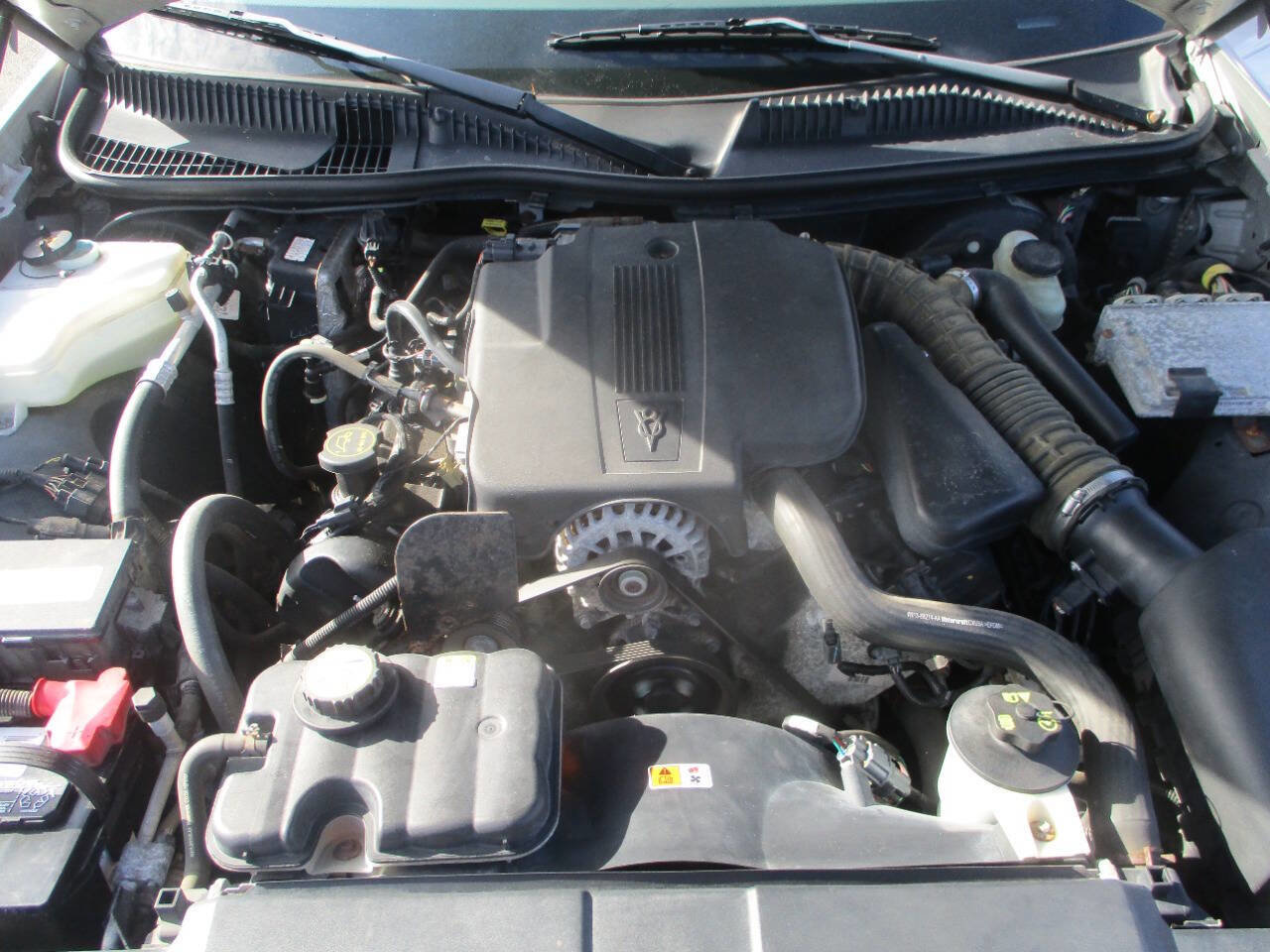 Used 2005 Lincoln Town Car Signature image 11