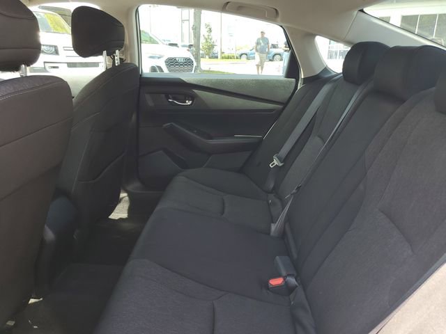 Used 2023 Honda Accord EX image 10