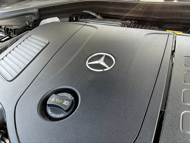 Certified 2023 Mercedes-Benz GLC 300 4MATIC image 33