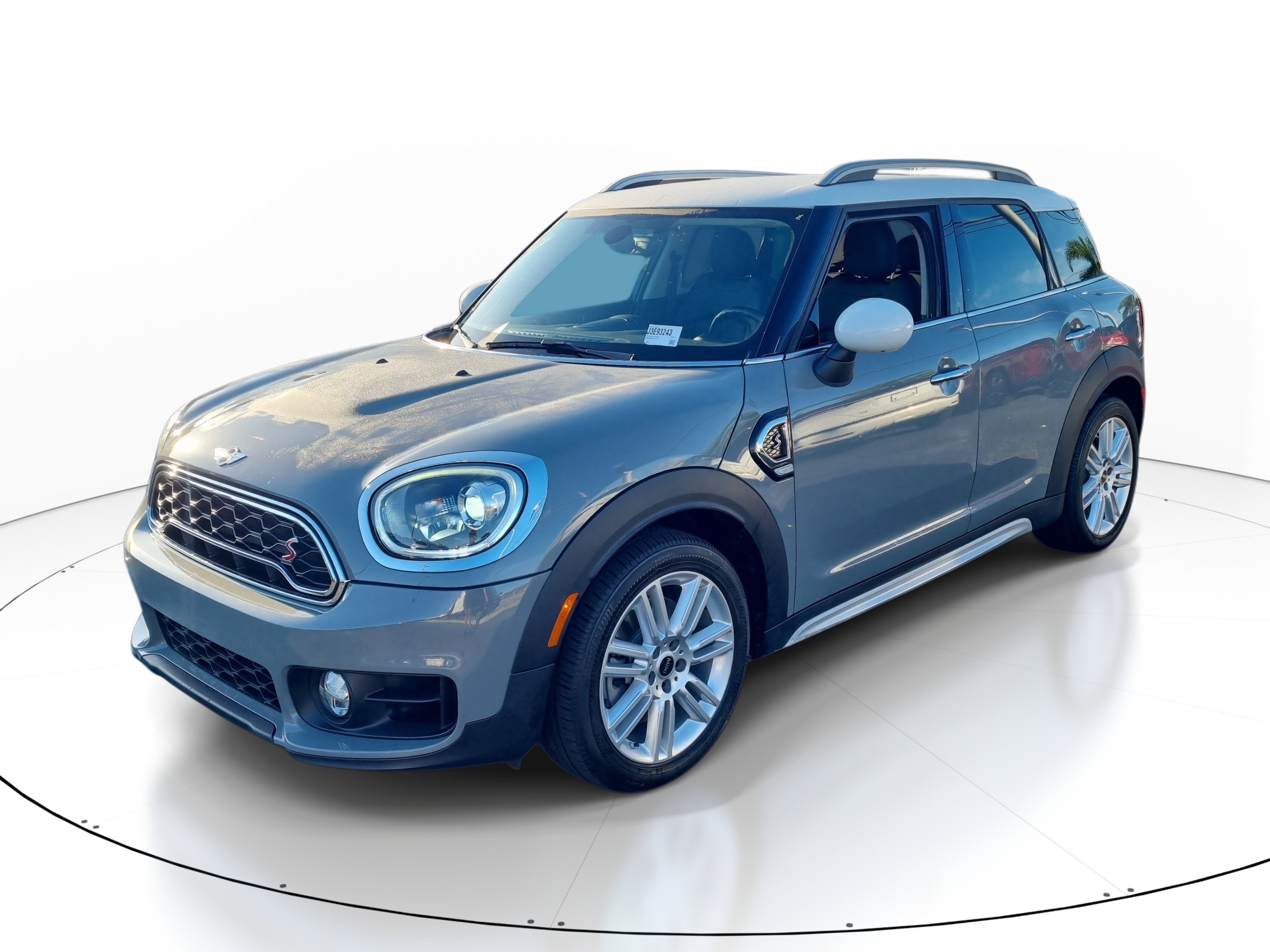 Used 2018 MINI Cooper Countryman S FWD image 3