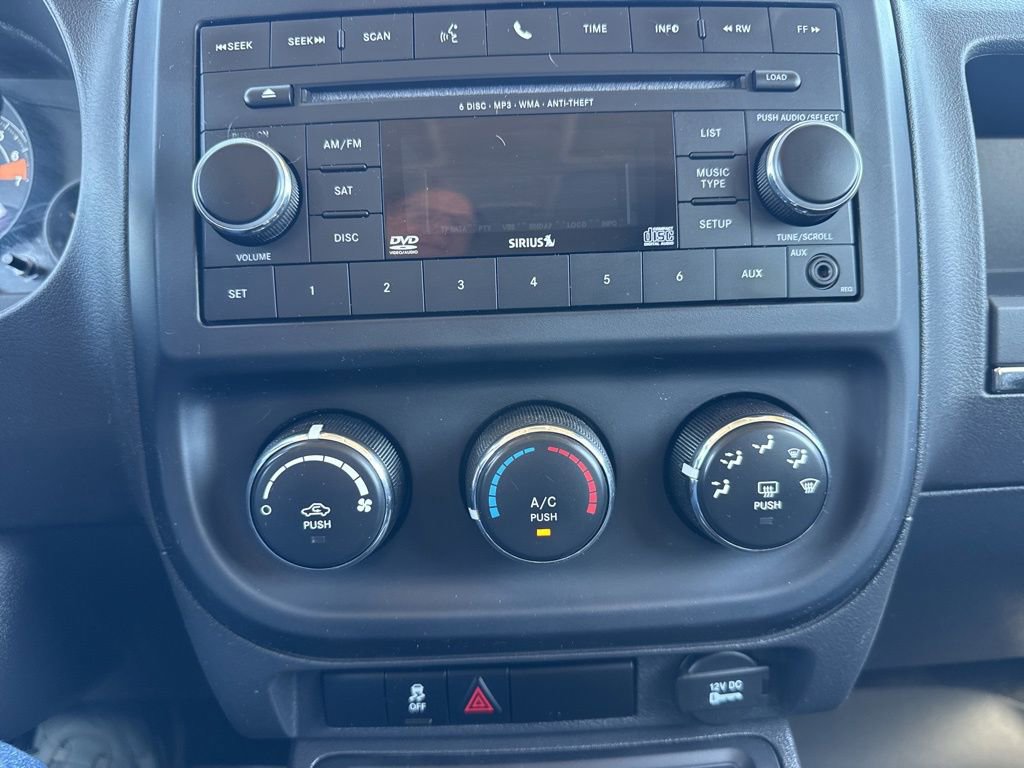 Used 2017 Jeep Patriot Sport w/ Power Value Group image 27