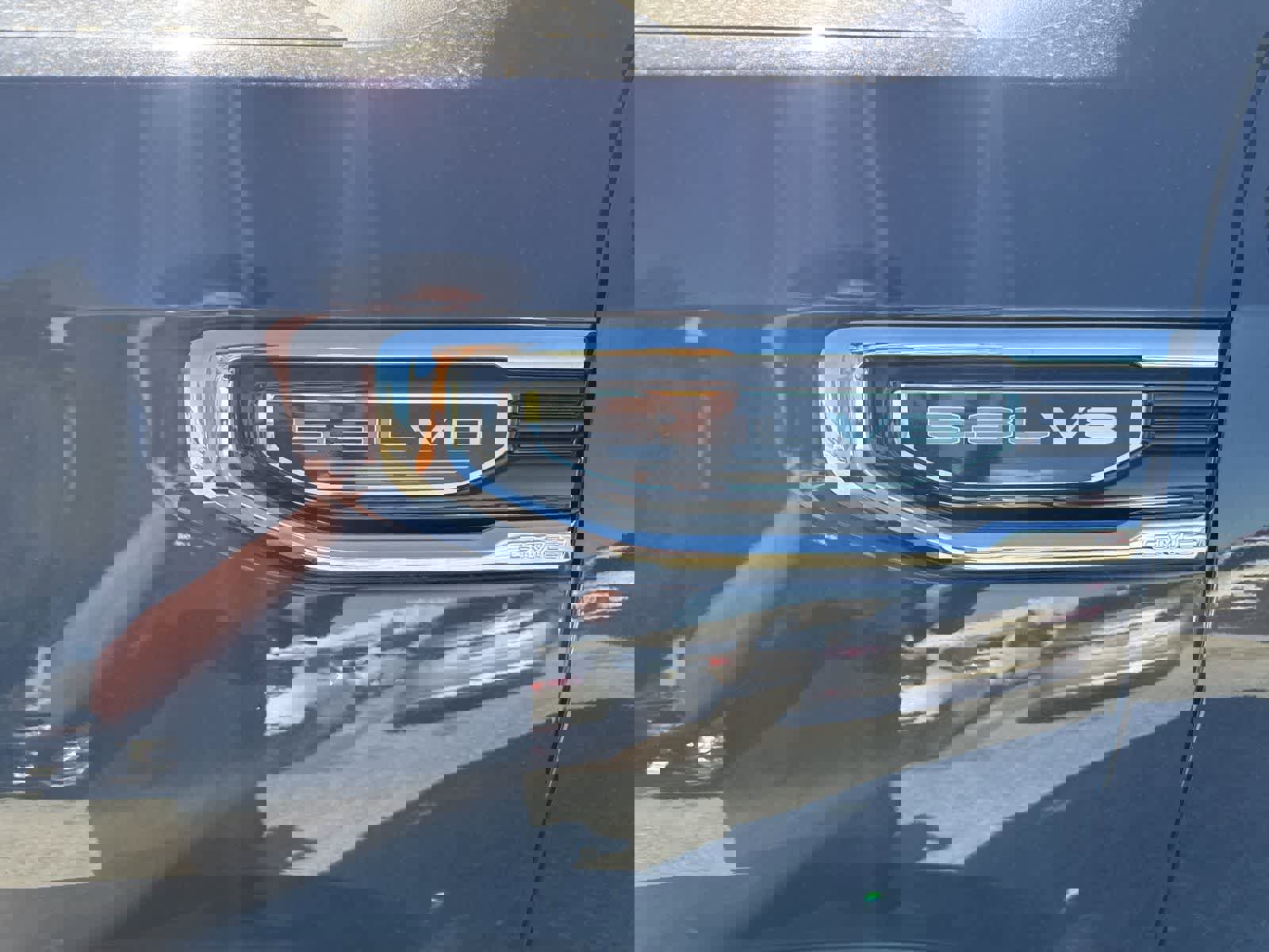 Used 2025 GMC Sierra 1500 SLT image 10