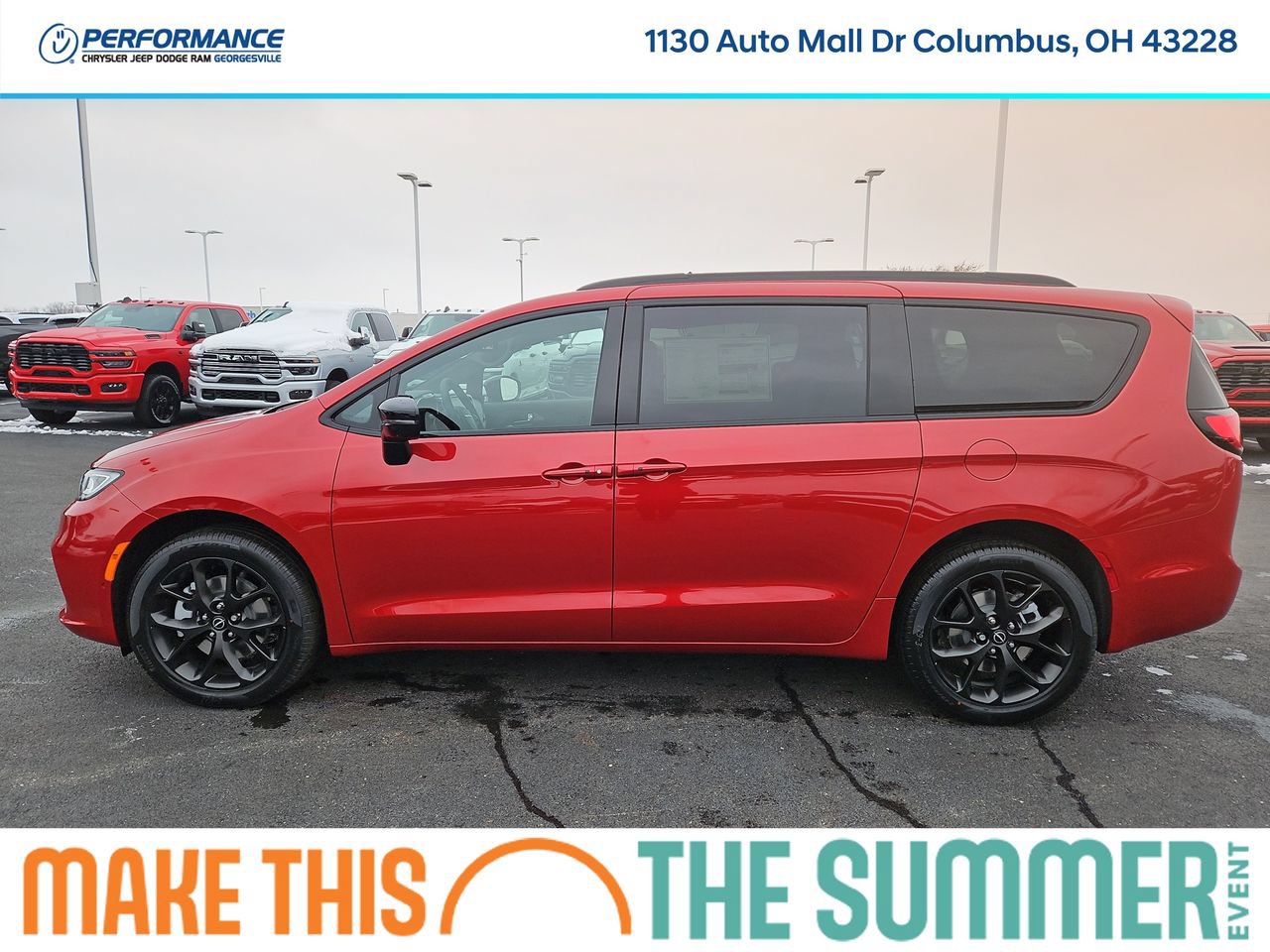 New 2026 Chrysler Pacifica Select w/ S Appearance Package AWD/4WD image 4