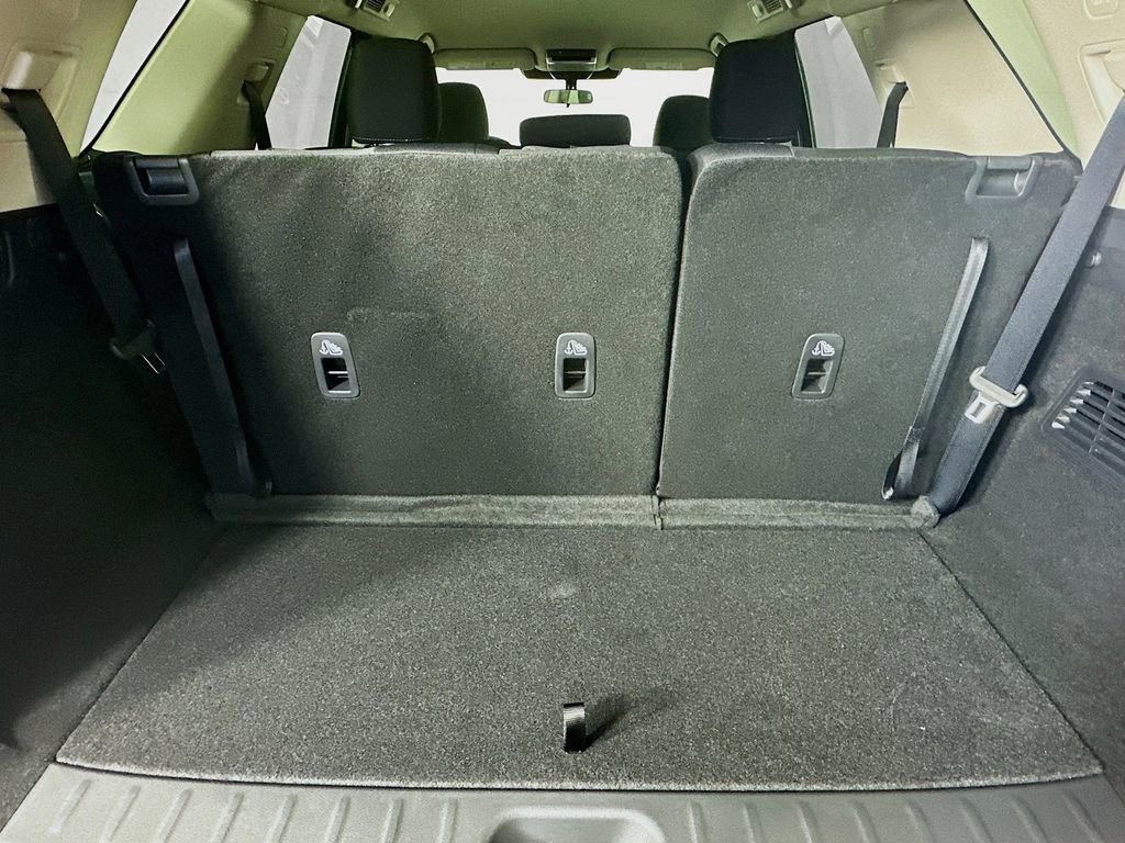 New 2026 Nissan Pathfinder S image 30